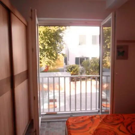 One Bedroom At 300 M Away From The With Furnished Terrace And Wifi